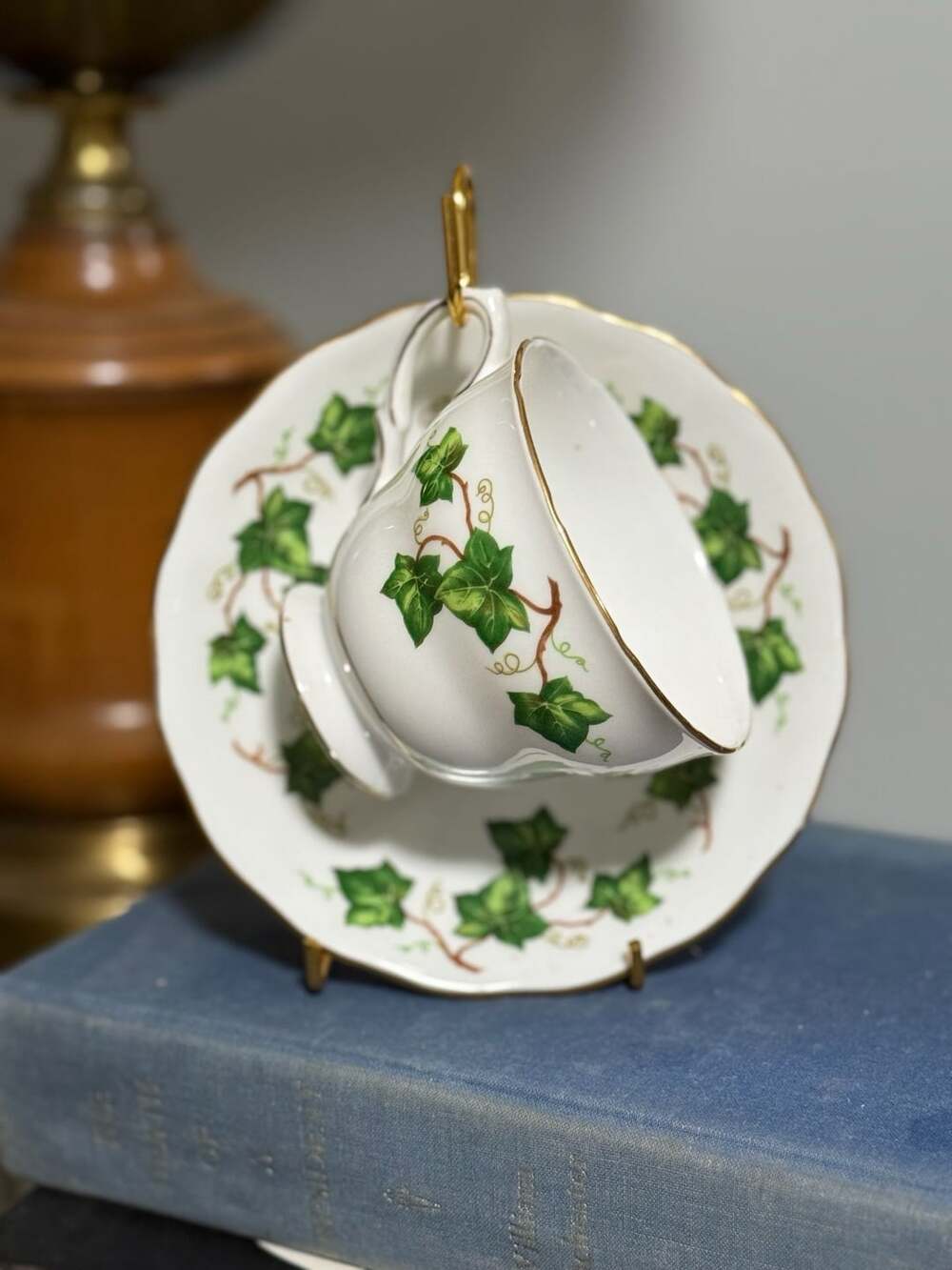 Colclough Ivy Leaf Footed Cup And Saucer Set